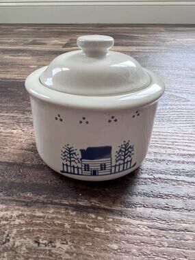 Vintage Lillian Vernon Covered Stoneware Jar, Blue White Cottage Canister